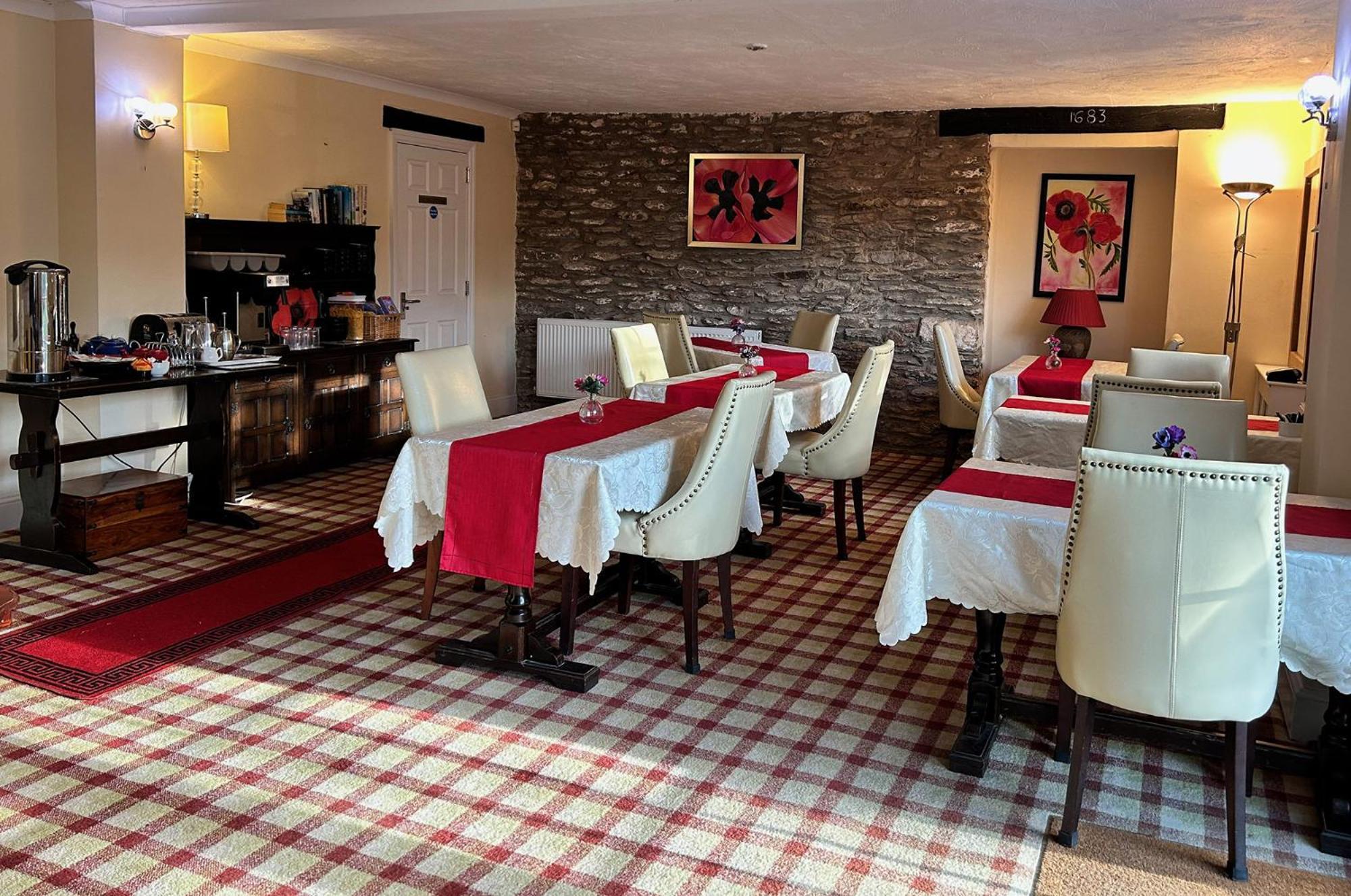 Exmoor Manor Guest House Линтон Экстерьер фото